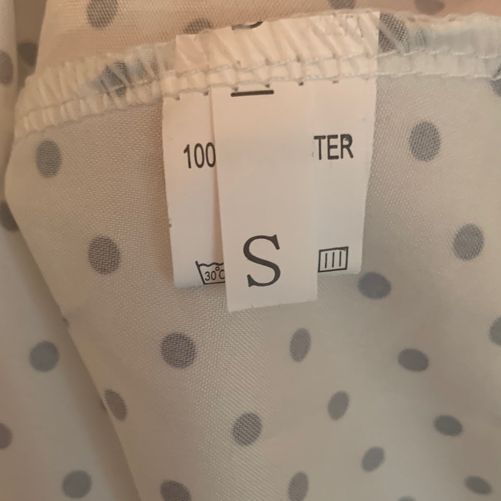 Elegant Polka Dot Maxi Dress (White & Black) - Picture 14 of 16